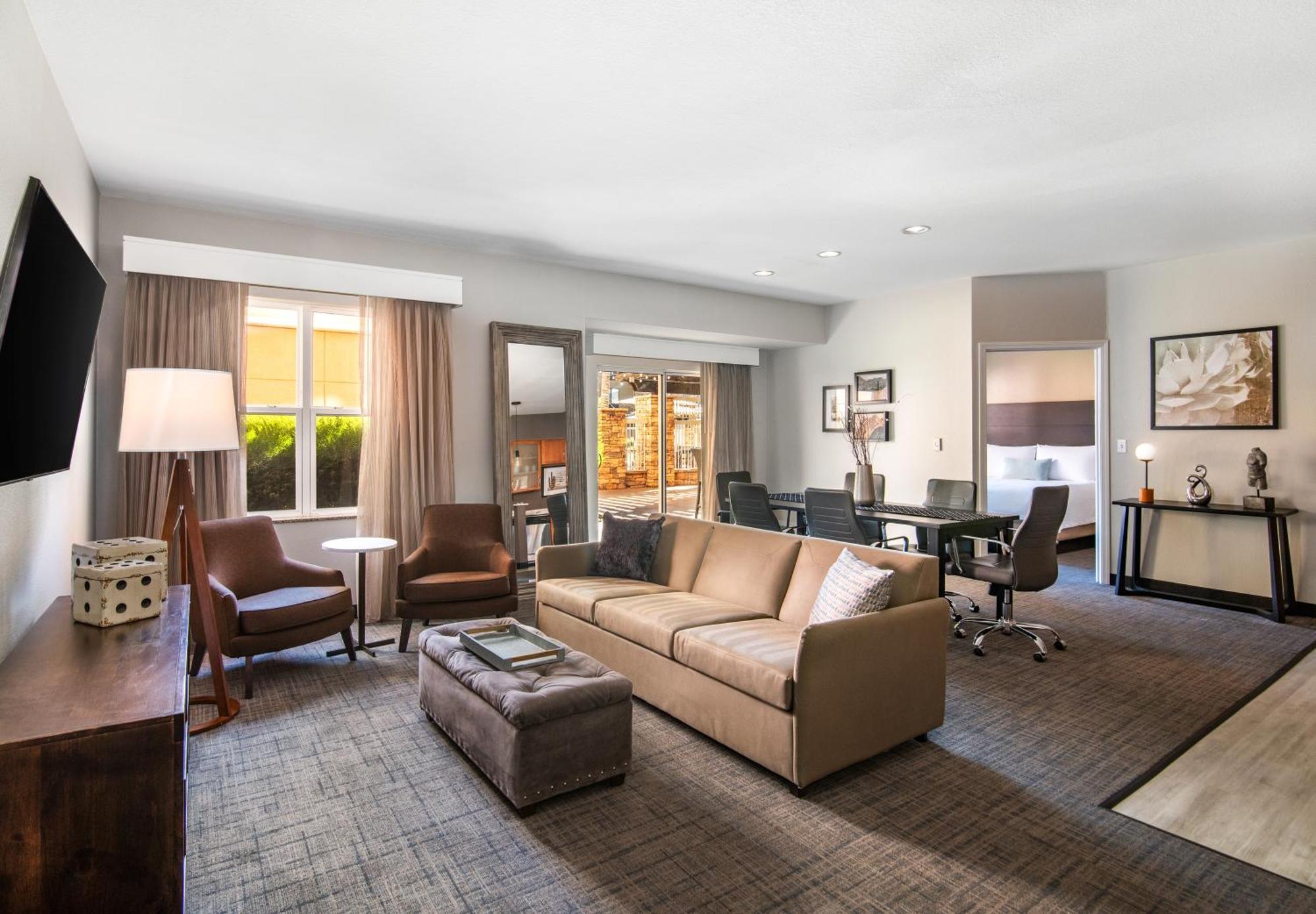 Residence Inn Phoenix Glendale Sports & Entertainment District Exterior foto